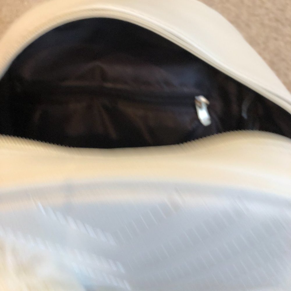 NWOT Mini Backpack Pom Cute Small Backpack Purse Vegan Leather White Cream Bag - Picture 7 of 16